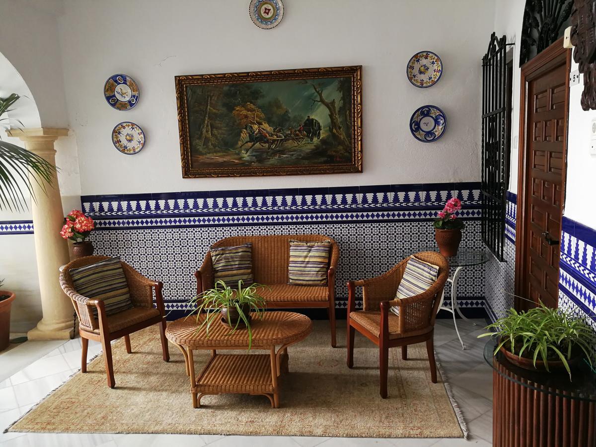 Hostal Maestre — Photos 3
